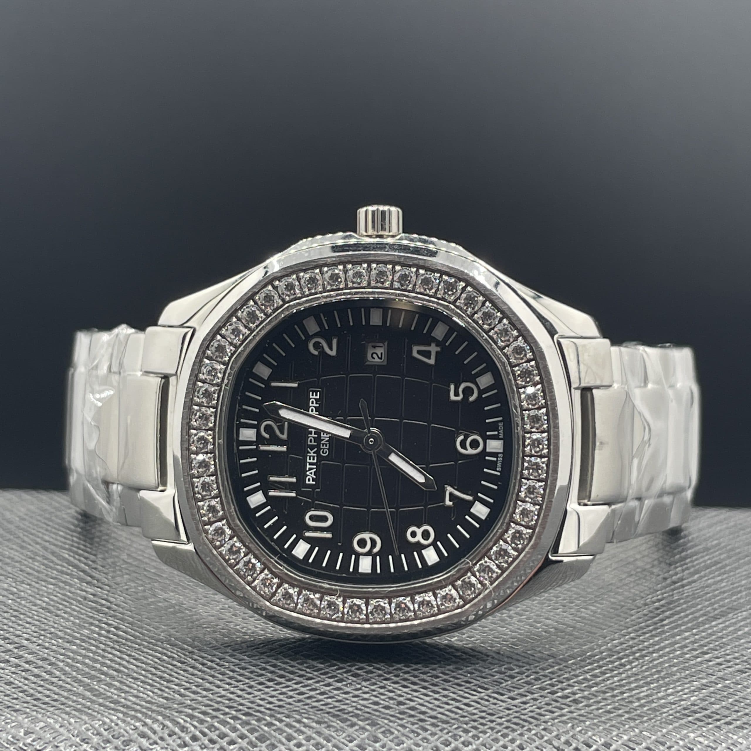 ساعت زنانه پتک فيليپ ناتيلوس Patek philippe Natilus — تصویر ۶