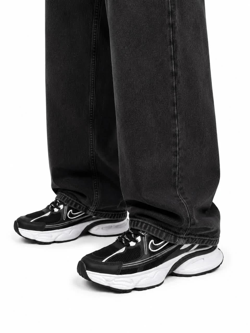 کفش کتانی مردانه مدل رانینگ نایکی چیلی مشکی NIKE — تصویر ۲