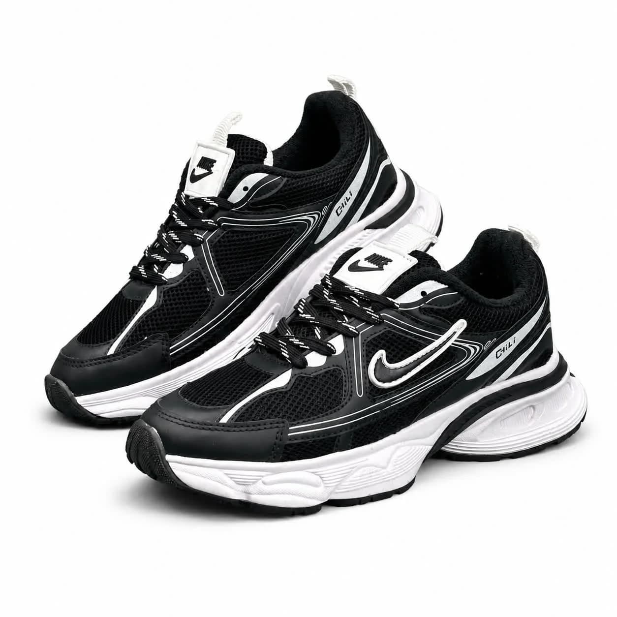 کفش کتانی مردانه مدل رانینگ نایکی چیلی مشکی NIKE — تصویر ۳