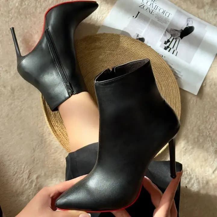 کفش مجلسی پاشنه دار زنانه