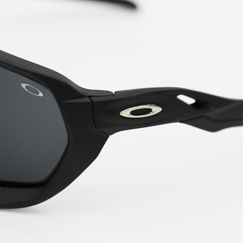 عینک آفتابی ورزشی مشکی مات با عدسی دودی تیره برند اوکلی Oakley مدل 2742 — تصویر ۴
