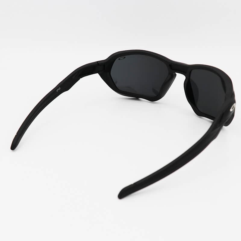 عینک آفتابی ورزشی مشکی مات با عدسی دودی تیره برند اوکلی Oakley مدل 2742 — تصویر ۳