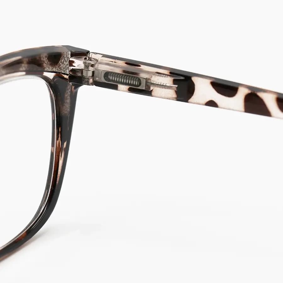 عینک مطالعه زنانه نزدیک بین نمره +3.00 با فریم قهوهای براق، شکل گربهای، شاین دار و دسته فنری مدل 2312 — تصویر ۴