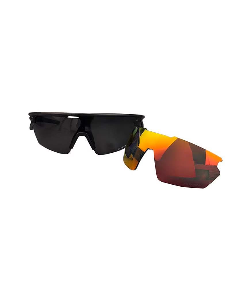 عینک ورزشی OAKLEY با فریم مشکی رنگ، 3 کاور لنز قابل تعویض و تجهیزات کامل مدل OO9403-01 — تصویر ۱۲
