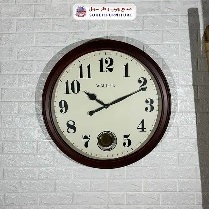 ساعت دیواری چوبی پاندول دار مدل والتر Walther 7042 — تصویر ۴