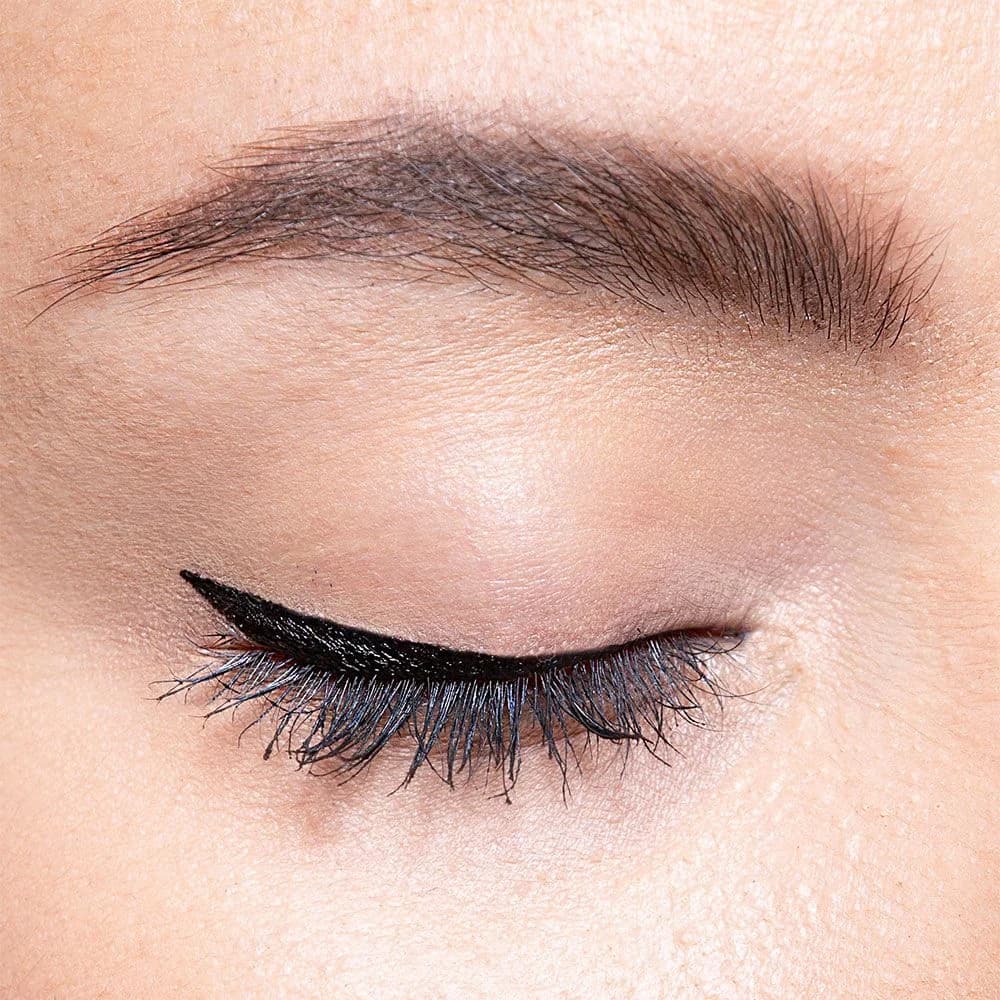 خط چشم ماژیکی پیپا 701 (Pippa Midnight Artist Extra Fine Matte Penliner) — تصویر ۵