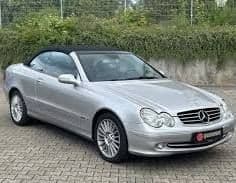 کفپوش موکتی خودرو مرسدس بنز CLK 2003 کد(7) — تصویر ۳