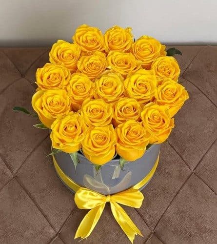 چطور میتوانم رز بنفش برای مراسمهای سالگرد ازدواج سفارش دهم؟