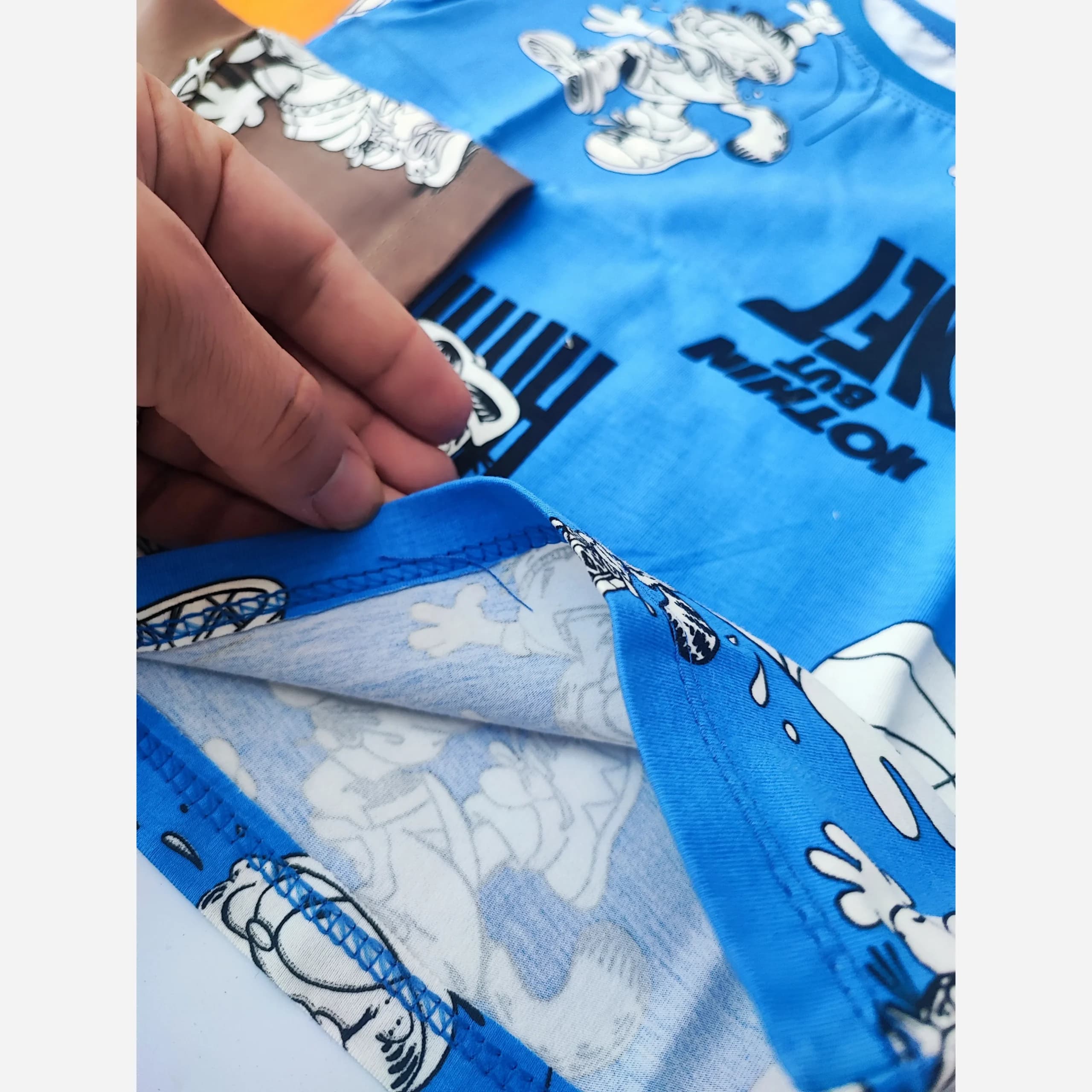تیشرت تک بچگانه گارفیلد با جنس پنبه لاکرا در سه سایز 35 تا 45 و سه رنگ زیبا — تصویر ۱۲