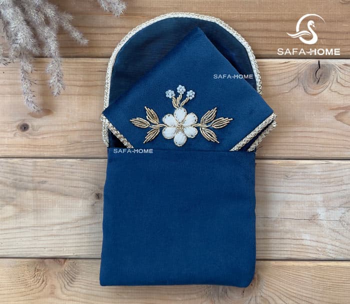جانماز کیفی 2 تکه طرح سرمه دوزی — تصویر ۳