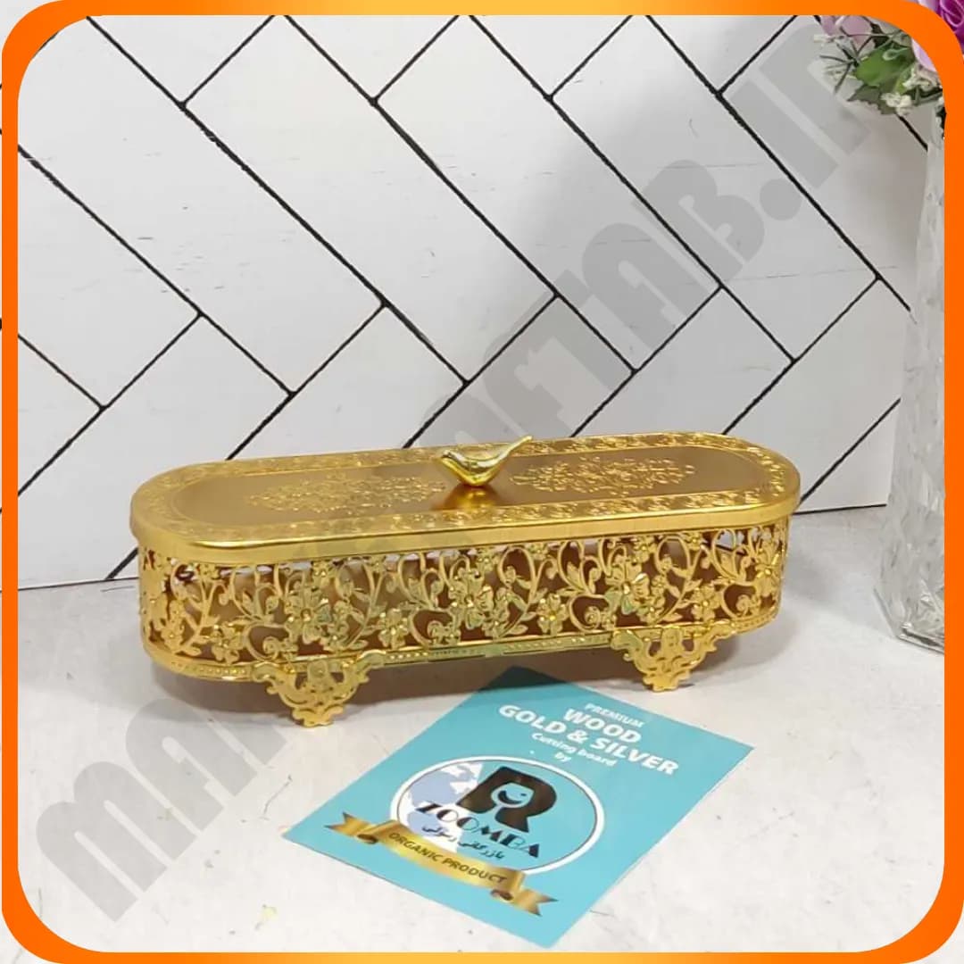 جا کادر وچنگال کشیده درب دار پنج پر طلایی زومبا