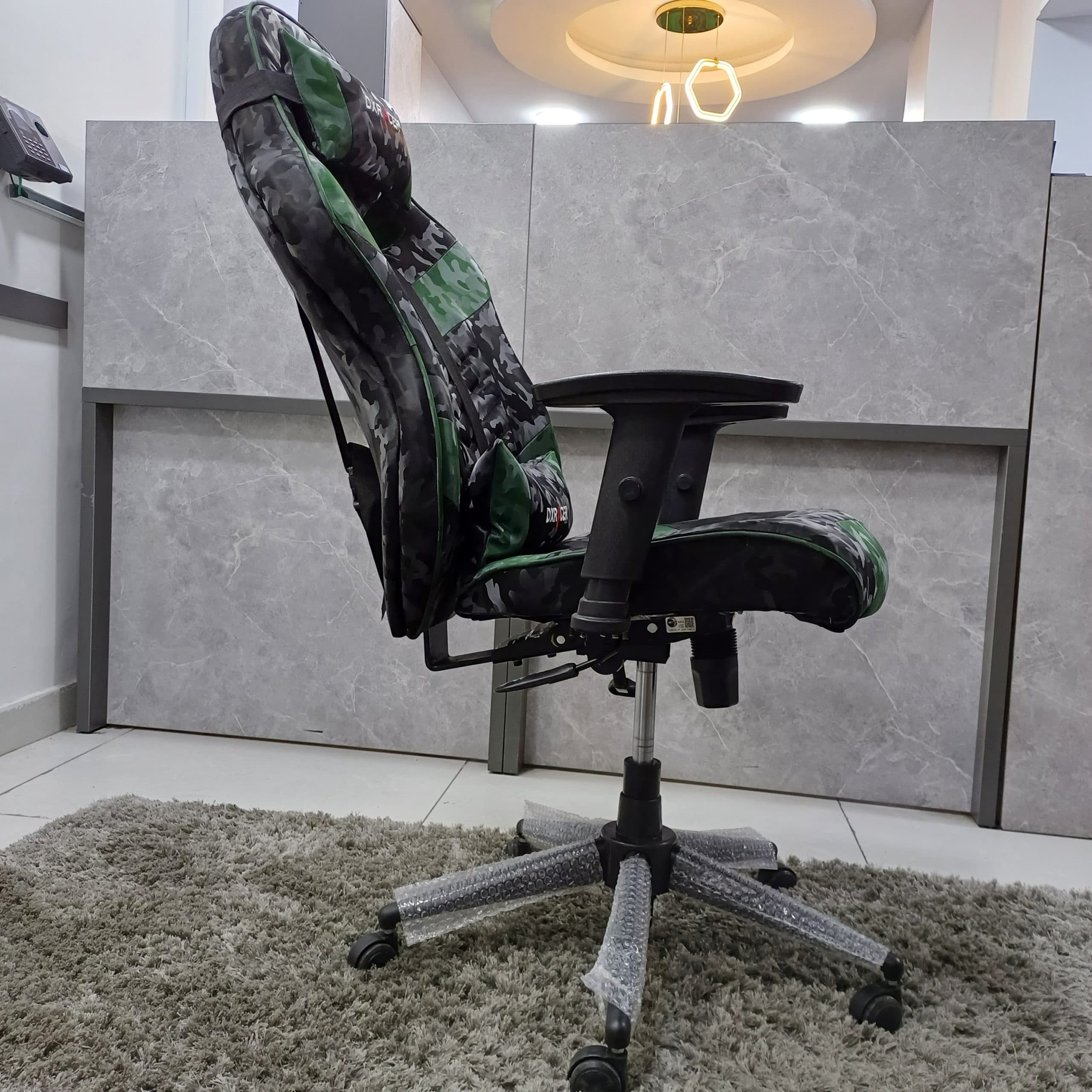 صندلی گیمینگ طرح DXRACER مدل چریکی مشکی سبز — تصویر ۲