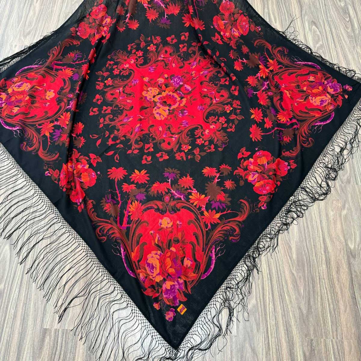 روسری ترک نخی کد R100221 — تصویر ۳