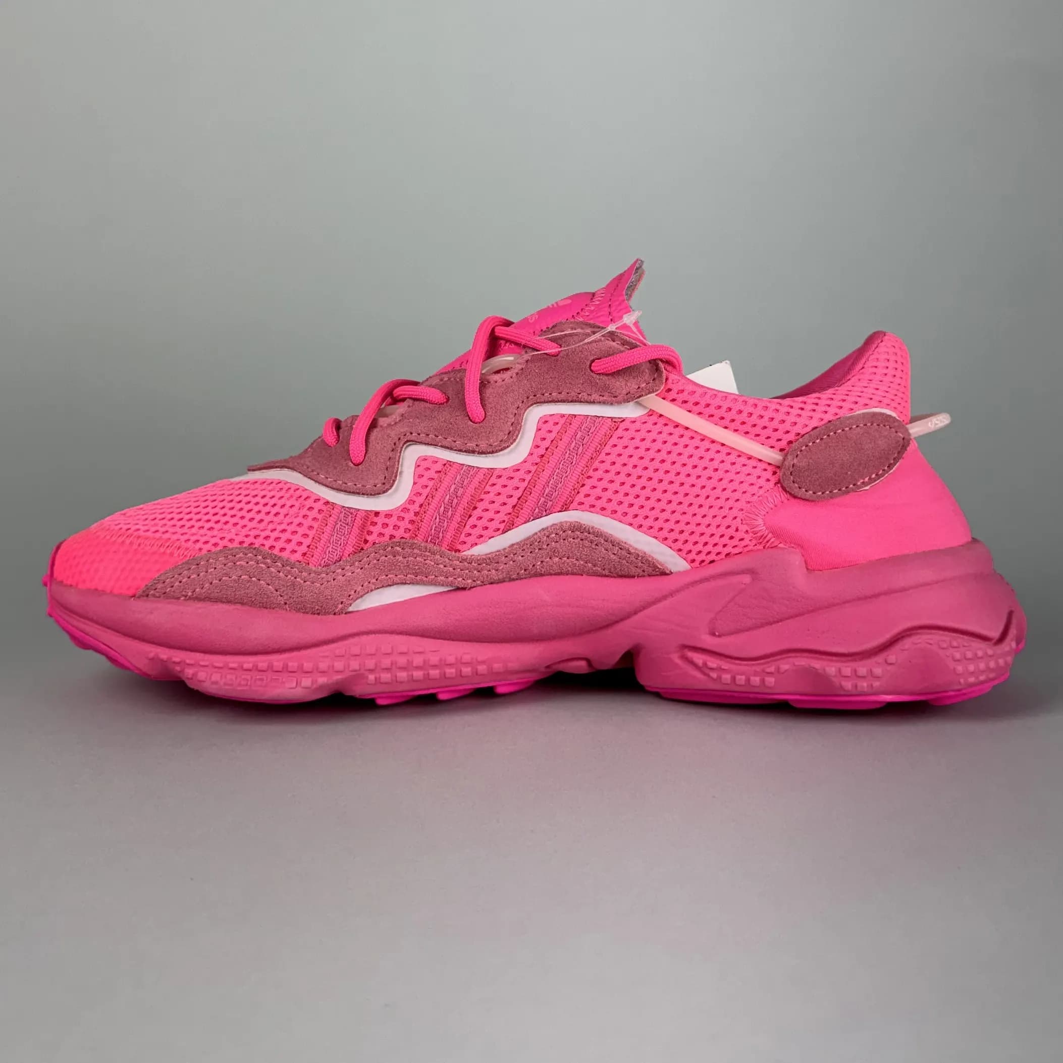 آدیداس اوزویگو ADIDAS OZWEEGO FROZEN مدل EE5395 — تصویر ۴