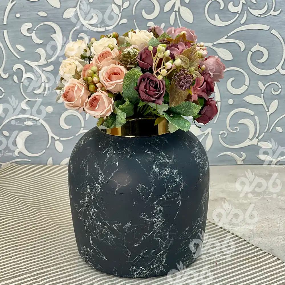 گل بوته ای رز کوچک میوه دار 18517 — تصویر ۳