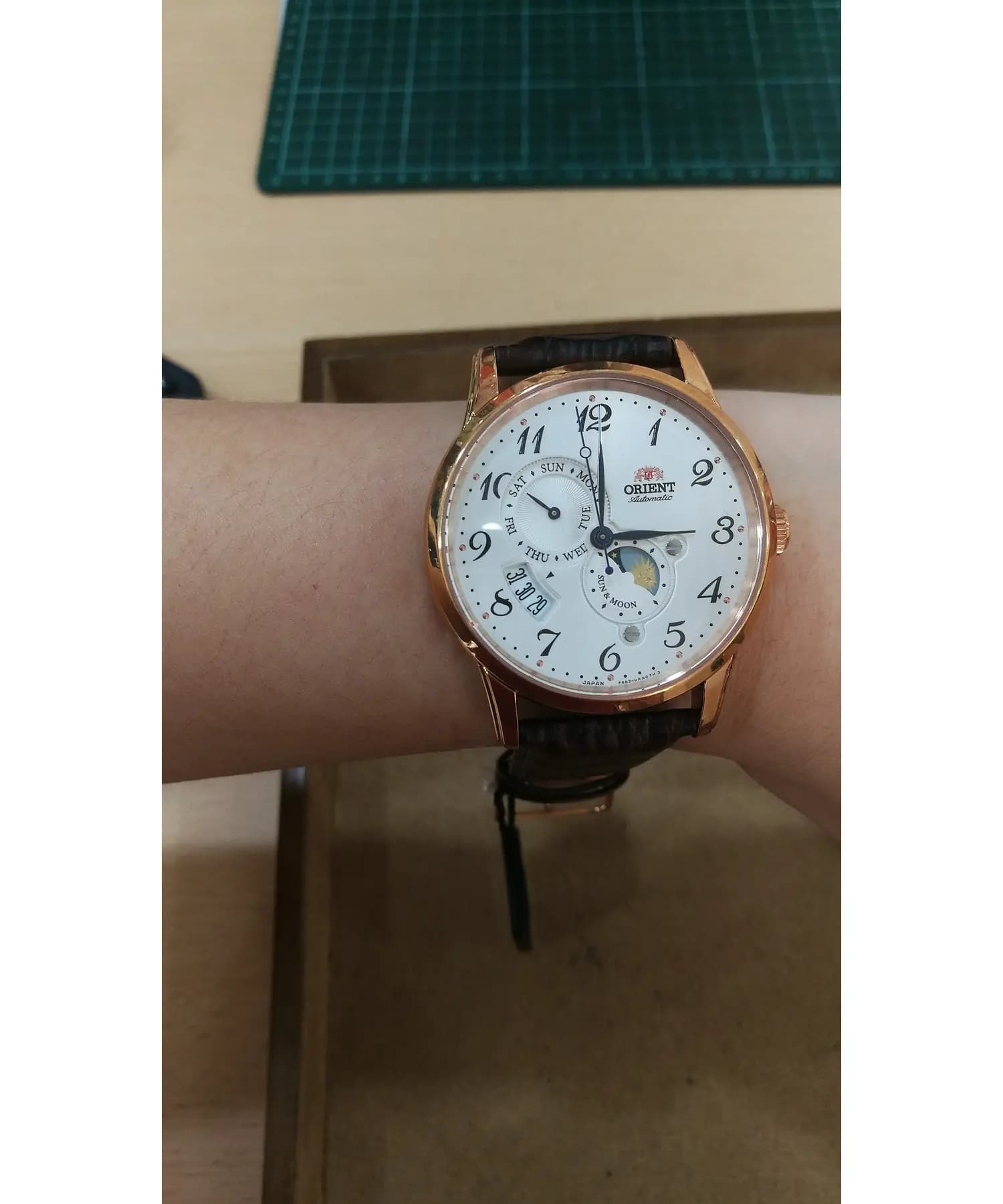 ساعت مچی مردانه اصل اورینت (orient) زیرمجموعه مکانیکی مدل RA-AK0001S00C — تصویر ۴