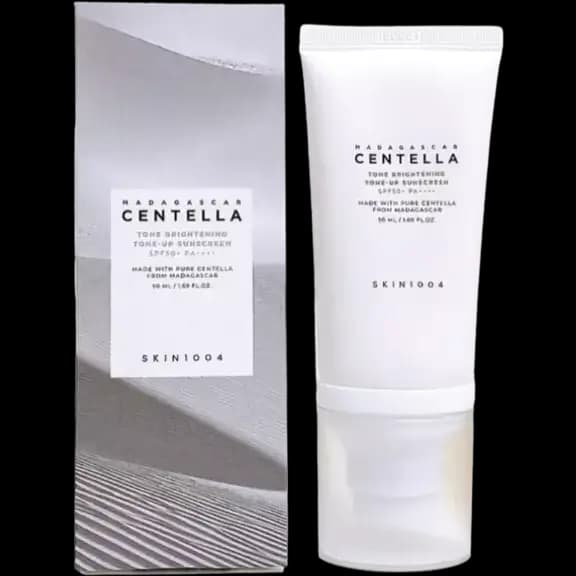 کرم ضد آفتاب سنتلا تون آپ اسکین روشنکننده، ضد لک و محافظت کامل ۵۰ میل SKIN1004 Madagascar Centella Tone-Up Sunscreen