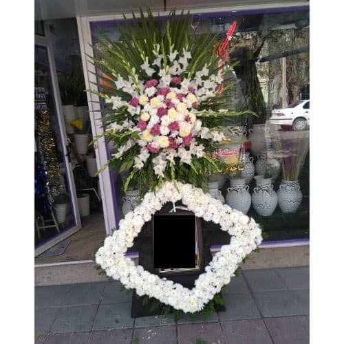 تاج گل از گل فروشی تهران منطقه 7 خیابان شریعتی t2287