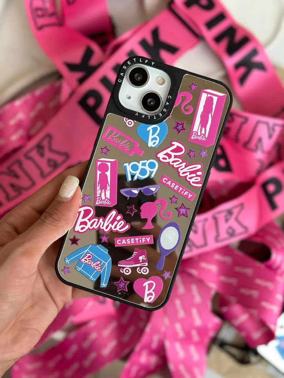 قاب استیکر Barbie آینه ای — تصویر ۲