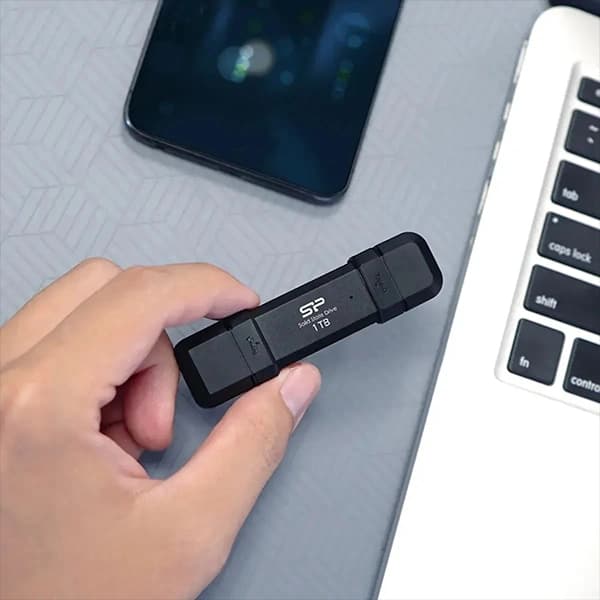 هارد فلشی اس اس دی یک ترابایت سیلیکون پاور مدل Silicon Power Portable SSD DS72 USB 3.2 Gen2 — تصویر ۳