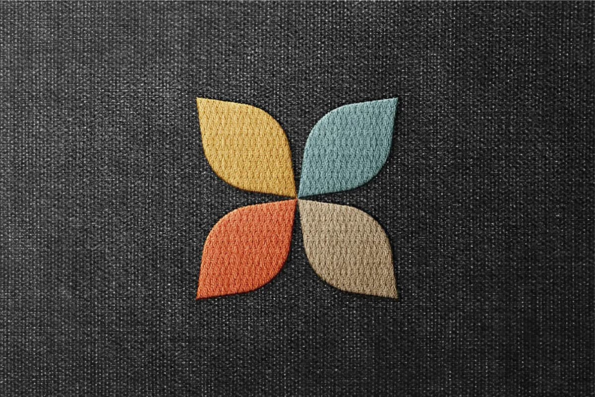 موکاپ لوگو بافت پارچه ای — تصویر ۴
