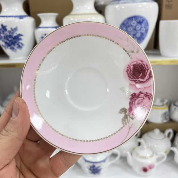 نعلبکی رزفلاور