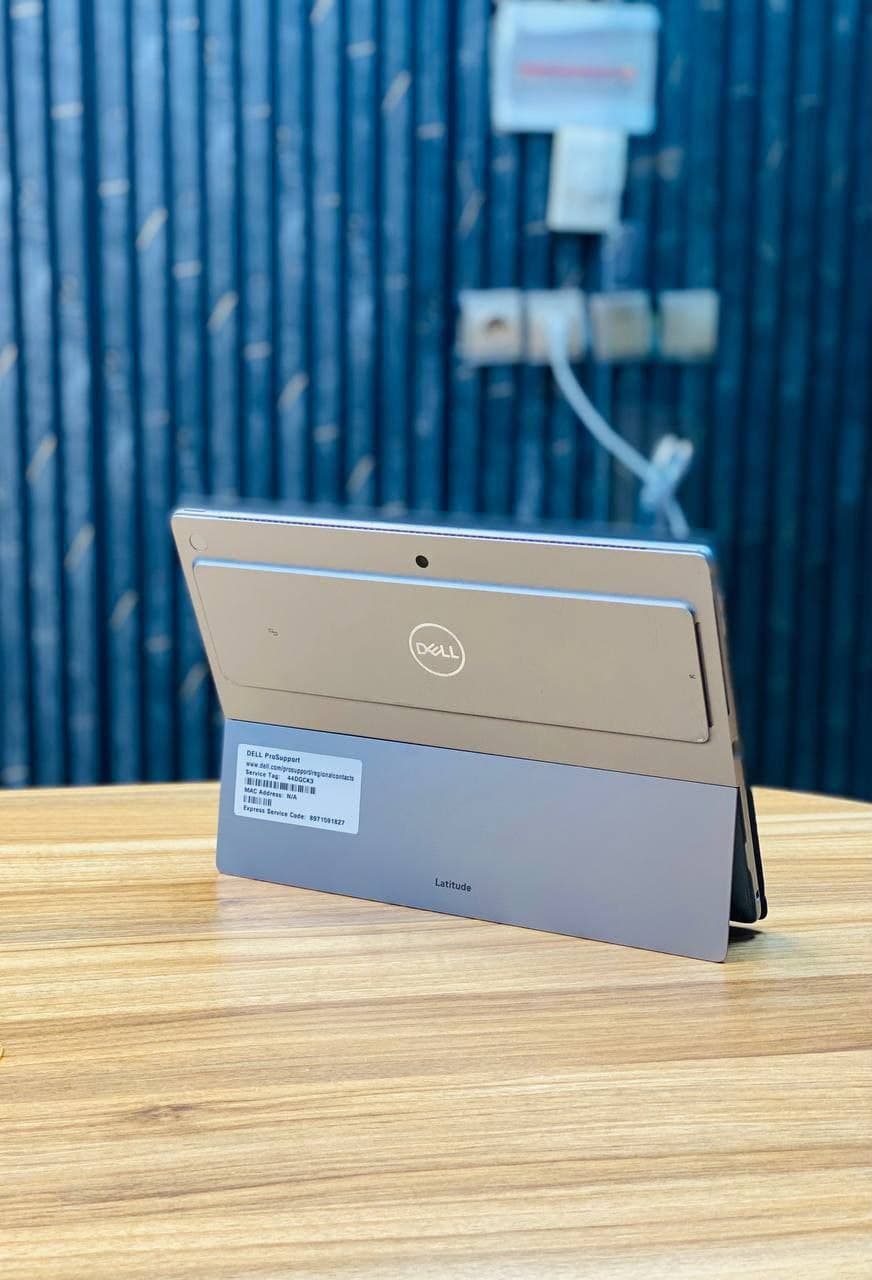 تبلت و لپ تاپ Dell Latitude 7320 (i5-1135G7، رم ۱۶، SSD ۵۱۲) — تصویر ۲