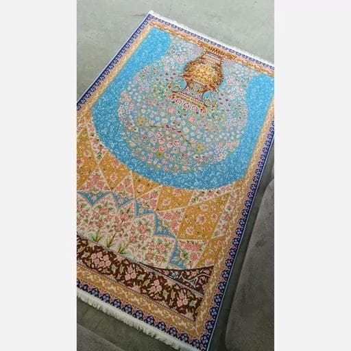 فرش ماشینی چاپی | فرشینه هازان ترک طرح گلدان آبی فیروزه ای کد A019 — تصویر ۷