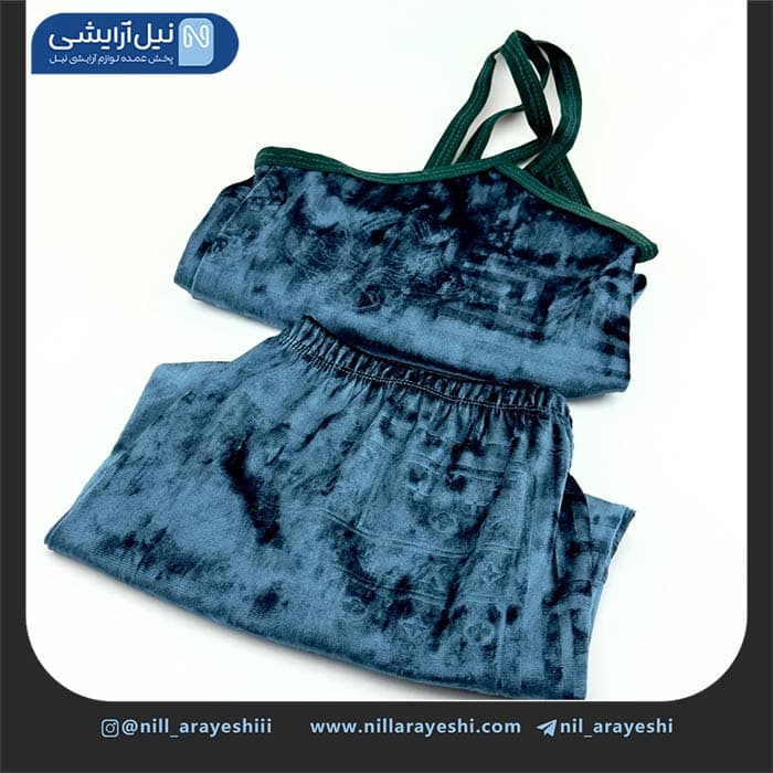 ست تاپ و شلوارک مخمل ساده النا — تصویر ۷