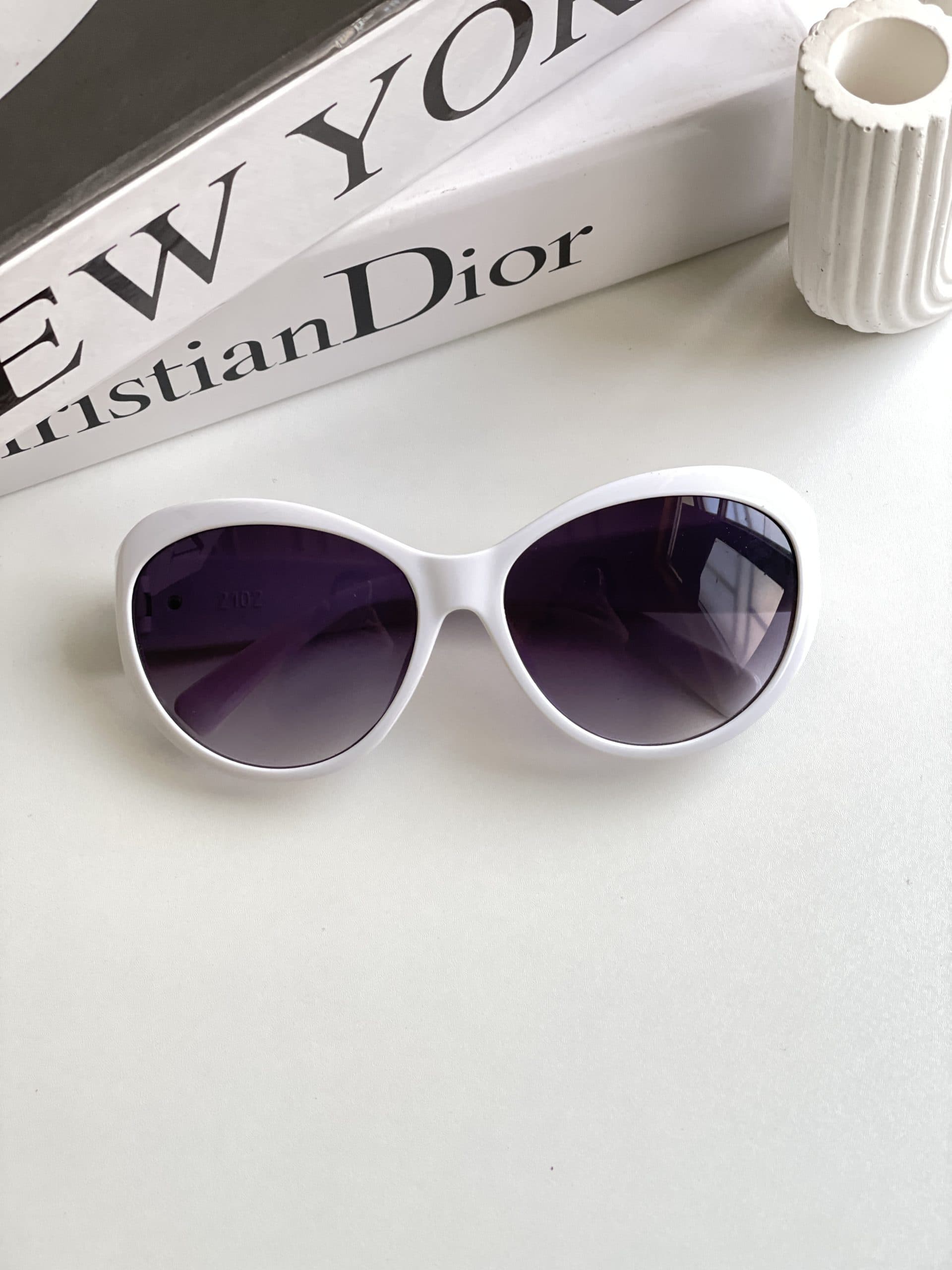 عينك آفتابي برند Dior زنانه سفید بیس دار ترند يووي 400 — تصویر ۳