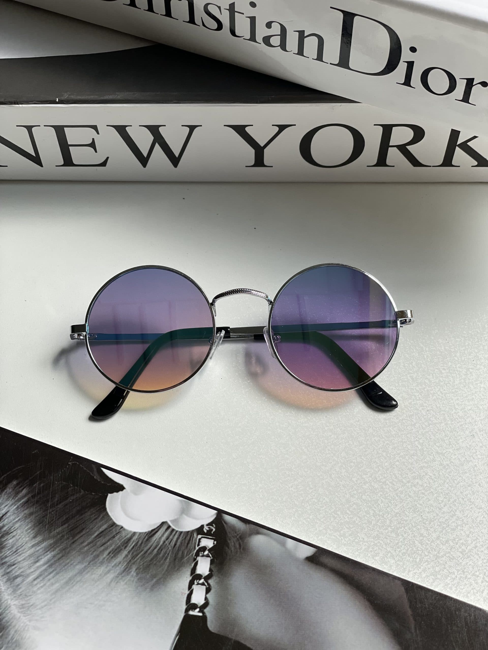 عینک آفتابی برند ray ban ترند زنانه دخترانه اسپرت یووی۴۰۰ — تصویر ۳
