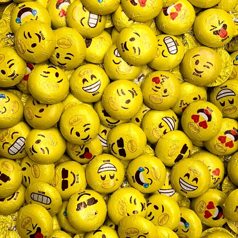 شکلات فلهای ایموجی آیدین