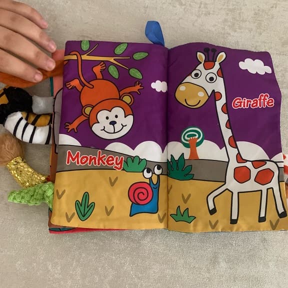 کتاب پارچه ای مستطیل دم دار سوتک دار حیوانات جنگل — تصویر ۲