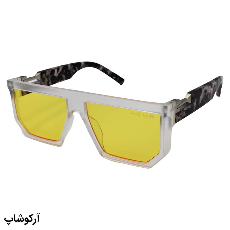 عینک شب MARC JACOBS با فریم مربعی شکل، سفید رنگ، دسته طرح دار و لنز زرد رنگ مدل 8789