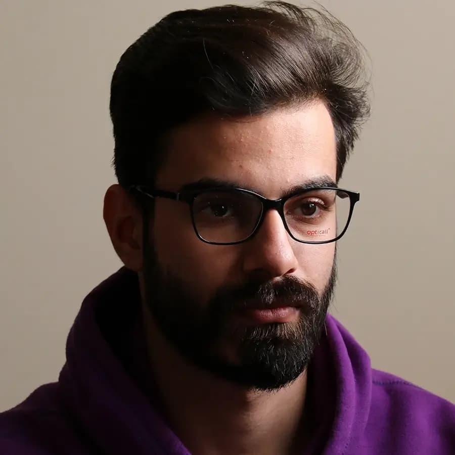 عینک طبی اپتیکال با فریم رنگ قهوهای براق، مستطیلی شکل، جنس TR و ساخت ترکیه مدل MOD127 — تصویر ۲