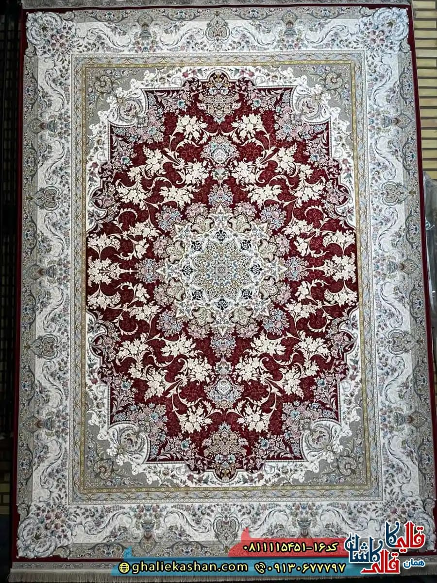 فرش کلاسیک طلاکوب 1500 شانه طرح بهار رنگ قرمز لاکی گل برجسته کاشان 