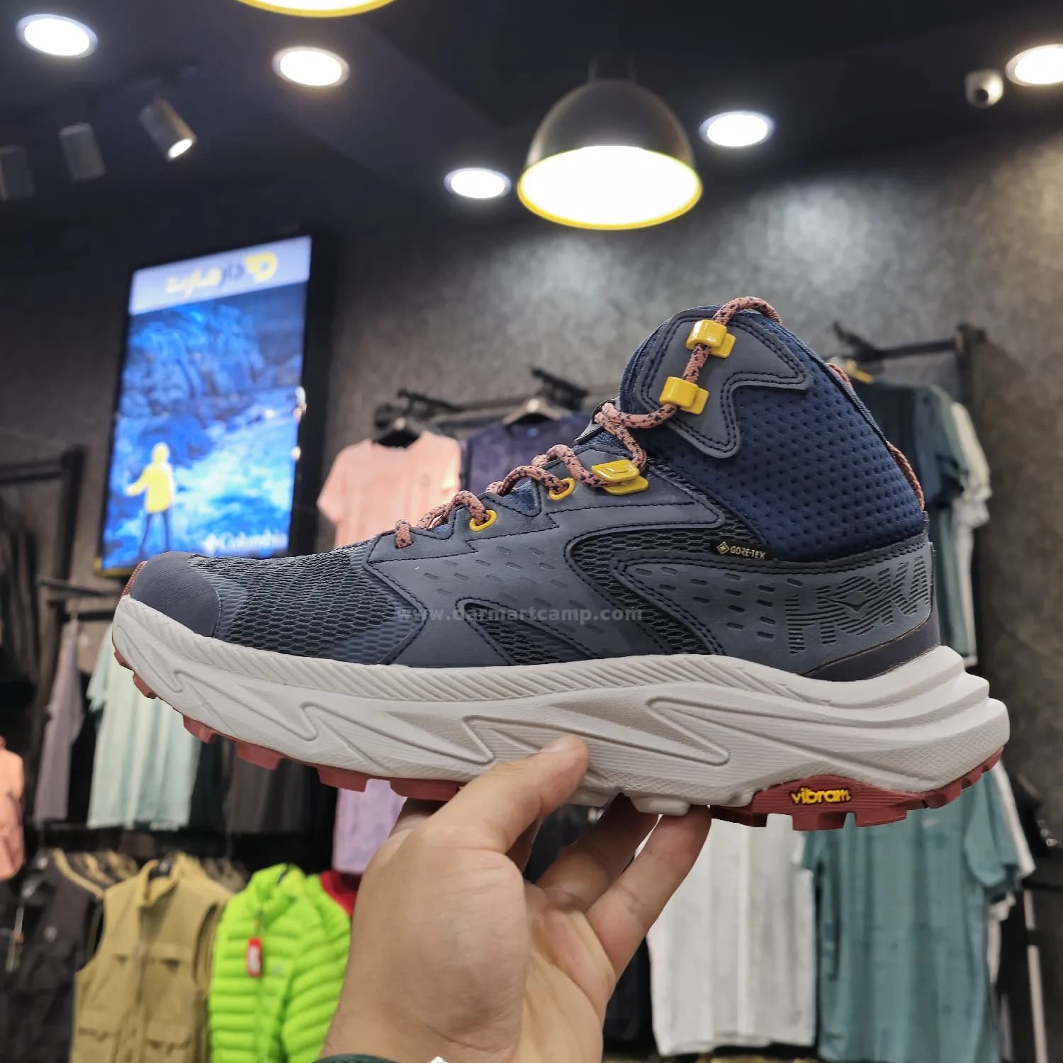 کفش طبیعتگردی و کوهنوردی مردانه و زنانه برند هوکا مدل GORE-TEX — تصویر ۵