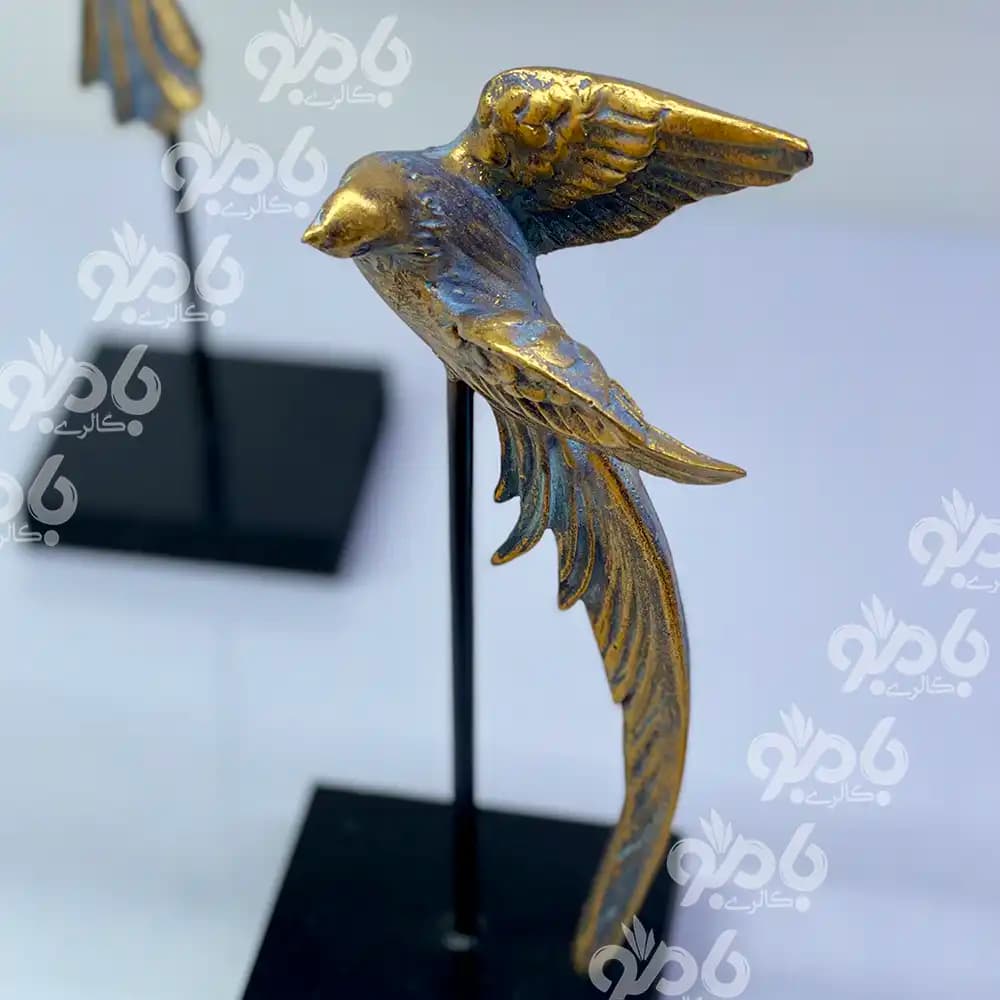 مجسمه رزین پرستو پایه دار 3تکه — تصویر ۲