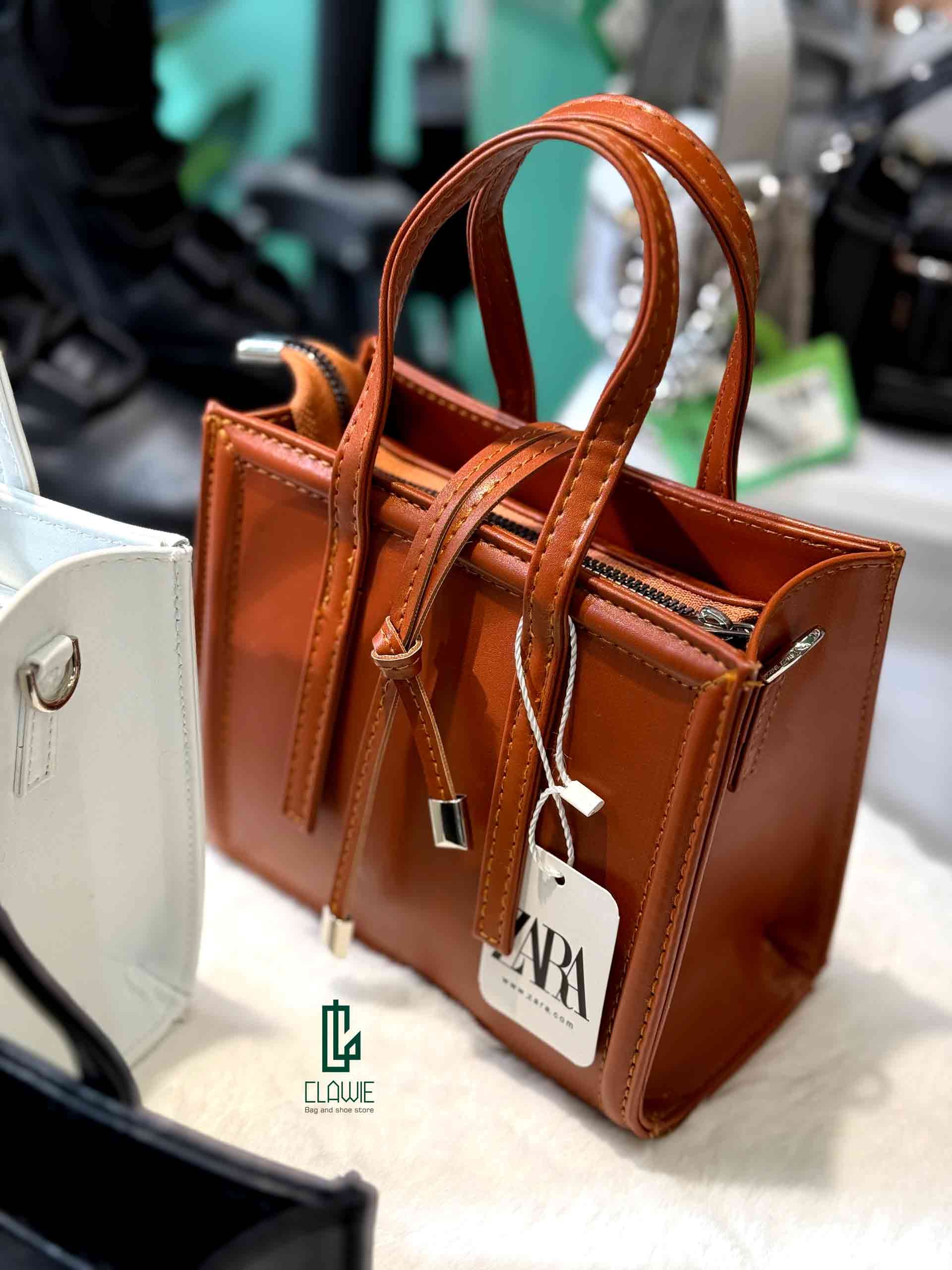 کیف پاسپورتی: دخترونه دسته دار zara — تصویر ۵