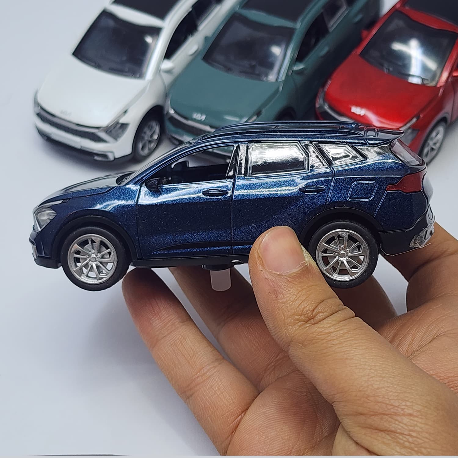 ماشین بازی مدل فلزی موزیکال کیا اسپورتیج sportage 2023 — تصویر ۷
