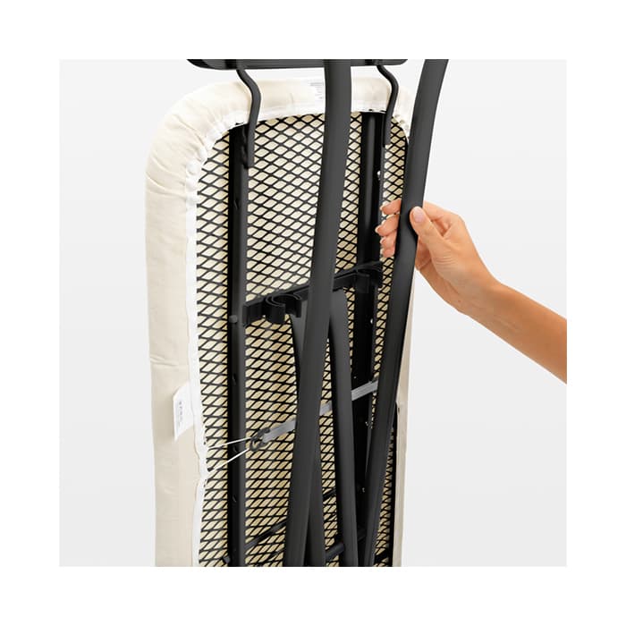 میز اتو طرح لی مشکی برابانتیا | Brabantia IRONING BOARD 110 x 30 cm — تصویر ۵