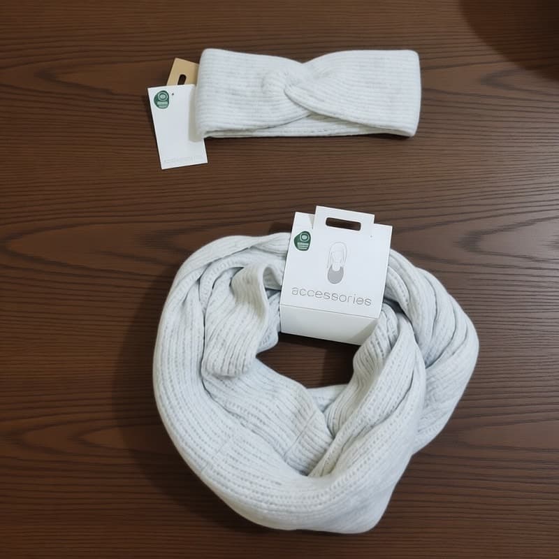 ست کلاه و شال رینگی بلند بافتنی برند اکسسورایز Accessories 556781 — تصویر ۴