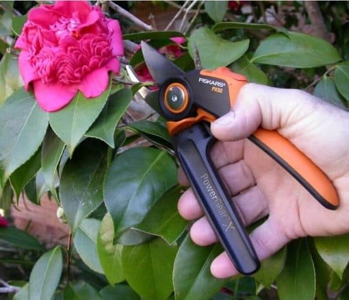 قیچی باغبانی فیسکارس فنلاند مدل fiskars PX92 دسته چرخان — تصویر ۴