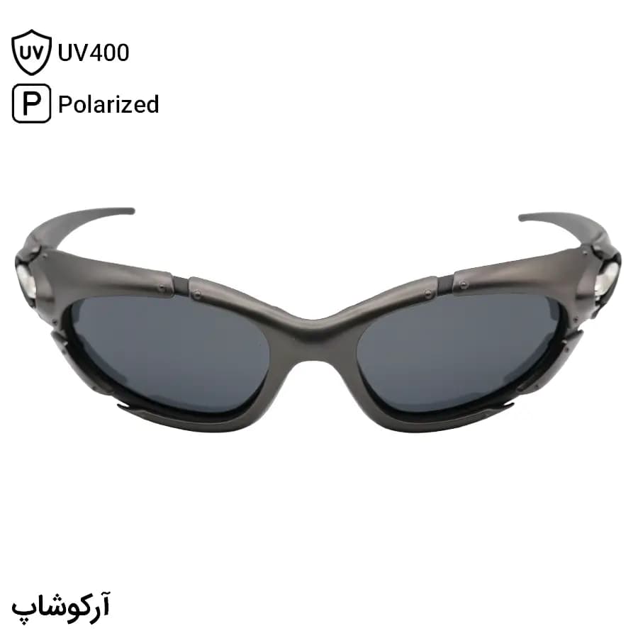 عینک آفتابی OAKLEY با فریم رنگ مشکی و نوک مدادی، لنز پلاریزه و دودی تیره به همراه پک اصلی مدل 9367 — تصویر ۴