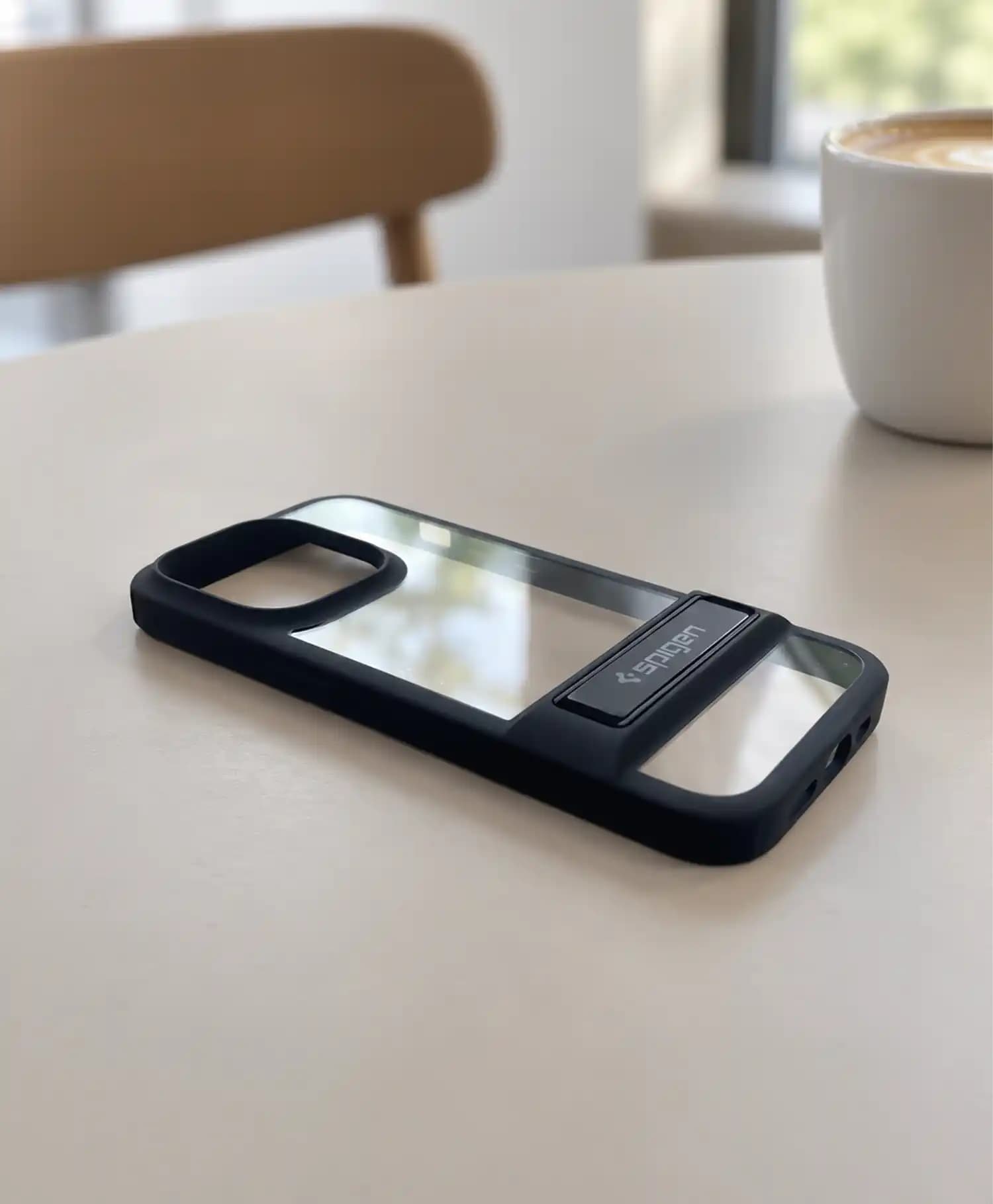 قاب اسپیگن استند دار گوشی موبایل Iphone 14 Pro — تصویر ۲