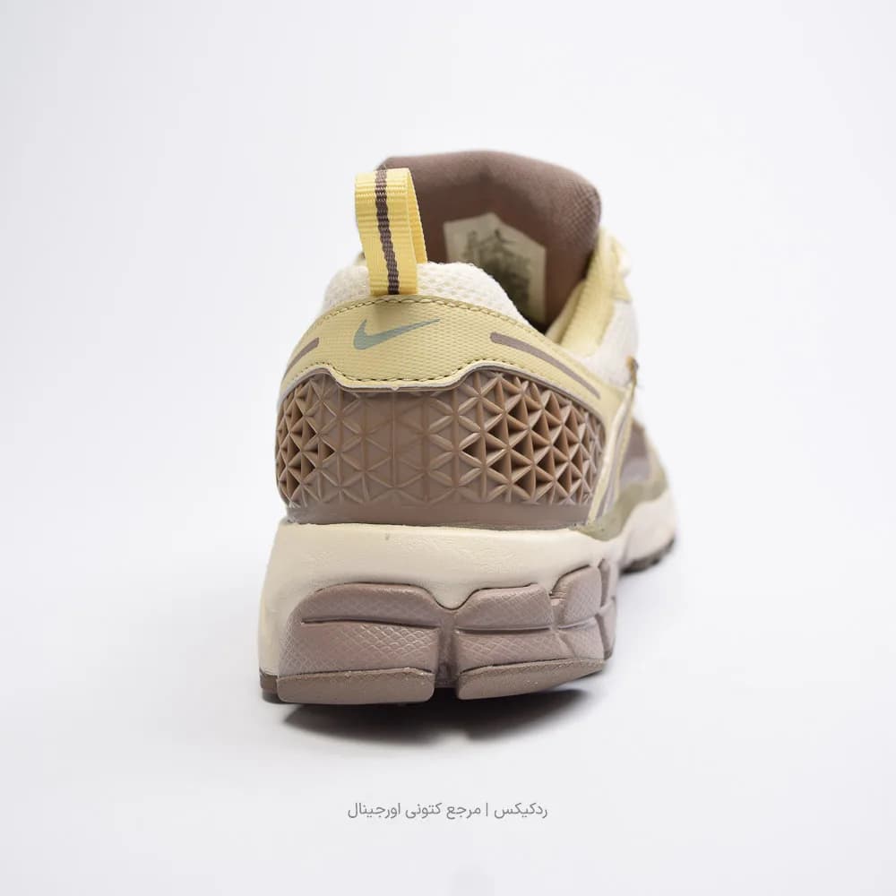 کتونی Nike مدل Zoom Vomero 5 – HV6009-111 — تصویر ۷