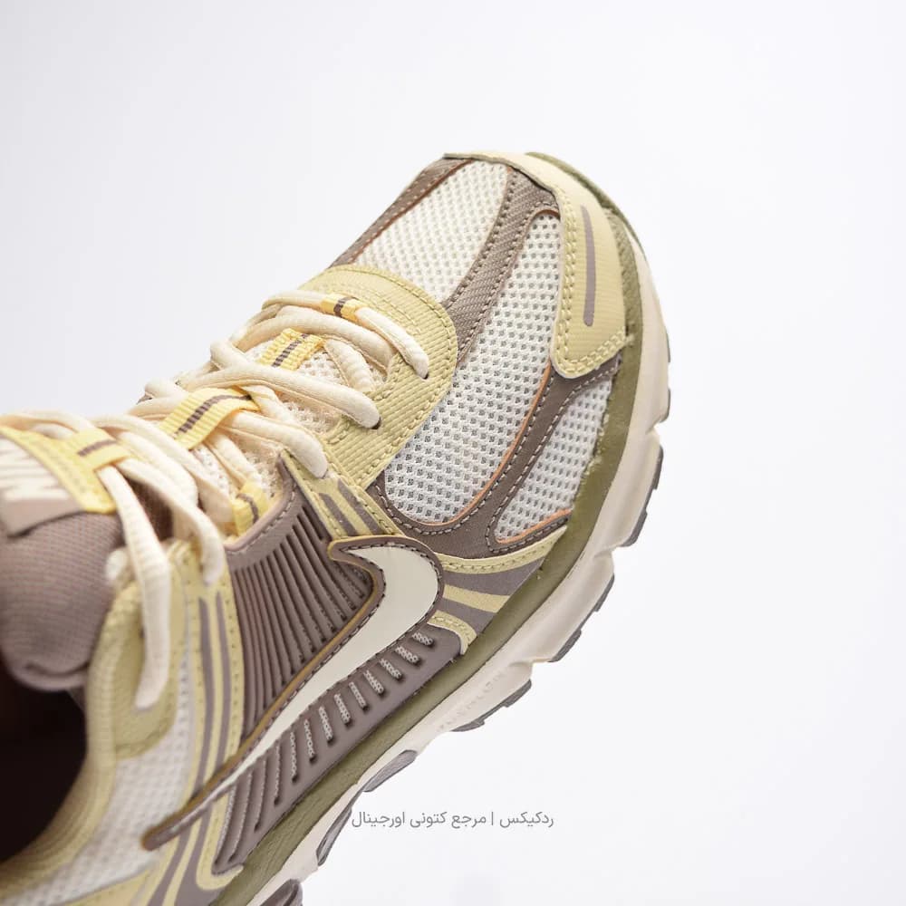 کتونی Nike مدل Zoom Vomero 5 – HV6009-111 — تصویر ۴