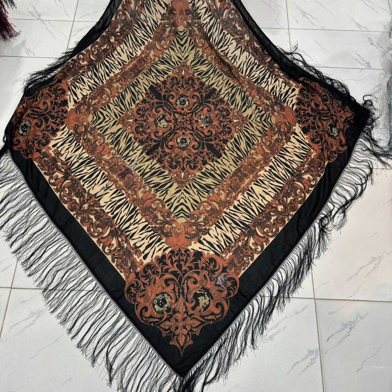 روسری ترک نخی کد r100114 — تصویر ۲