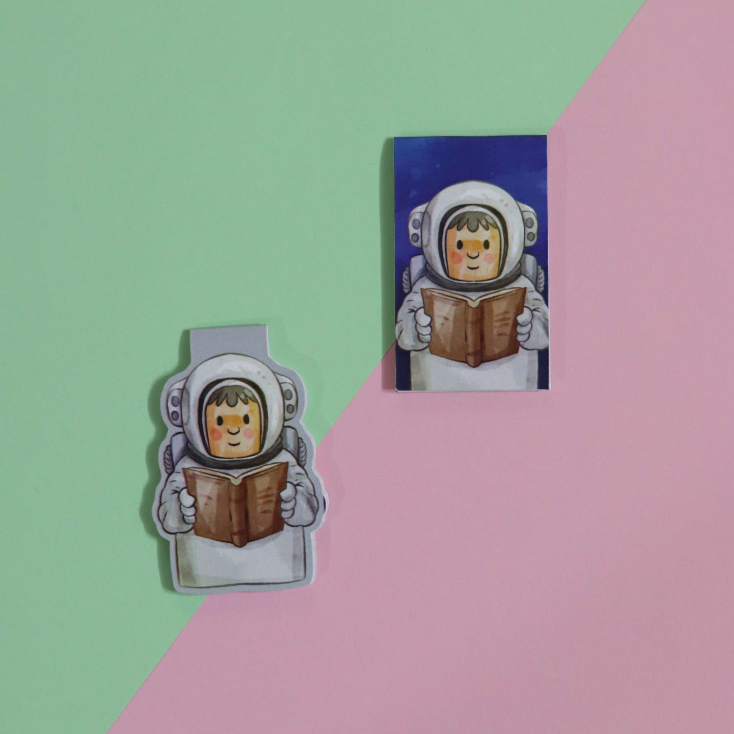 بوک مارک مگنتی | نشانگر کتاب مدل فضانورد 09 | Astronaut Magnet Bookmark 09 — تصویر ۲