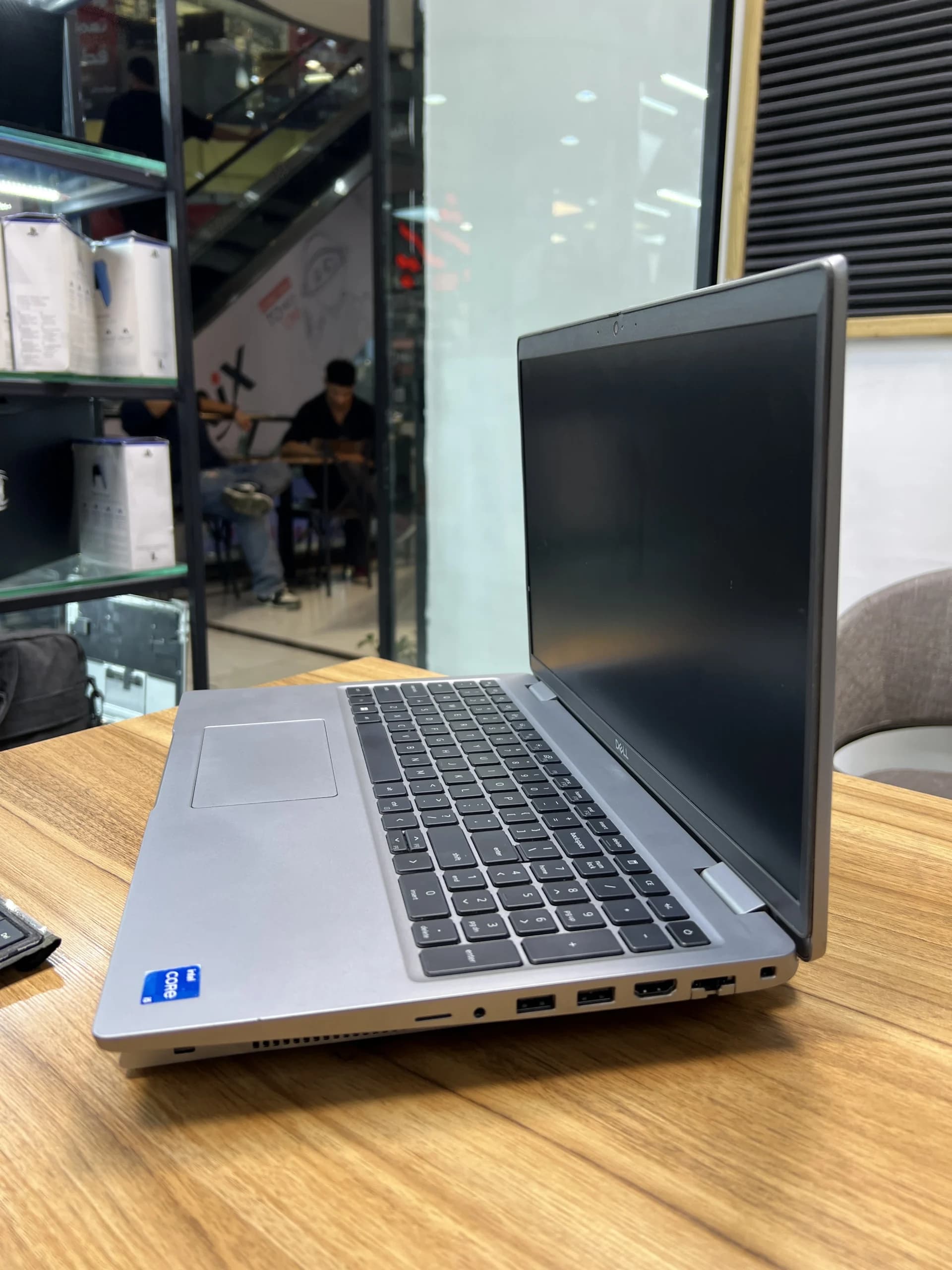 دل پرسیشن ۳۵۷۰ دست دوم ۱۵.۶ اینچی Dell Precision (۳۵۷۰) Core i۵-1۲۳۵U -۸GB-256GB- خاکستری — تصویر ۵